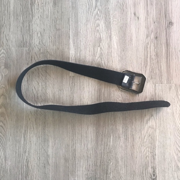 Black Simple Belt - Picture 4 of 4